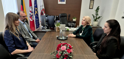 merė su verslu-mažinta.jpg